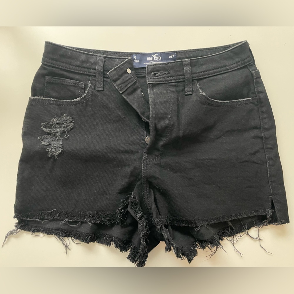 Hollister 3” Jean shorts
